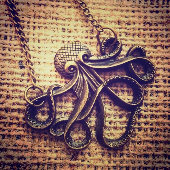 🔥Steampunk Octopus necklace. Antique silver color - Picture 2 of 6